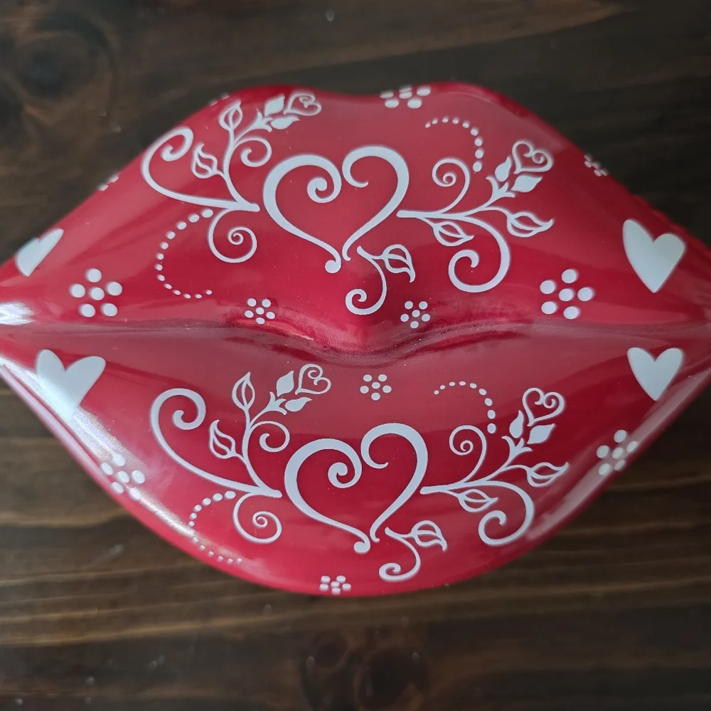 Temp-tations Romance Lidded Ramekins - Set of 3 - Picture 6 of 13